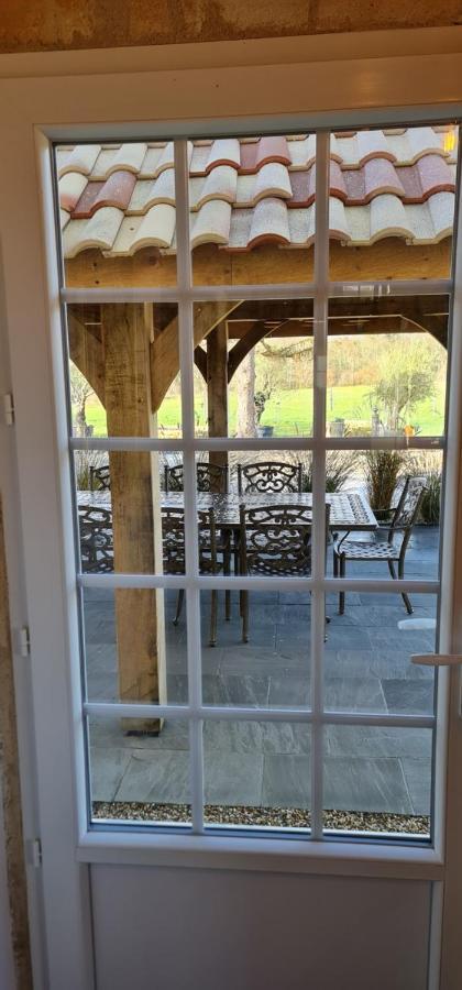 Dom Peyreton Prestige Cottages Set In A Charming Wine Property Villegouge Bagian luar foto