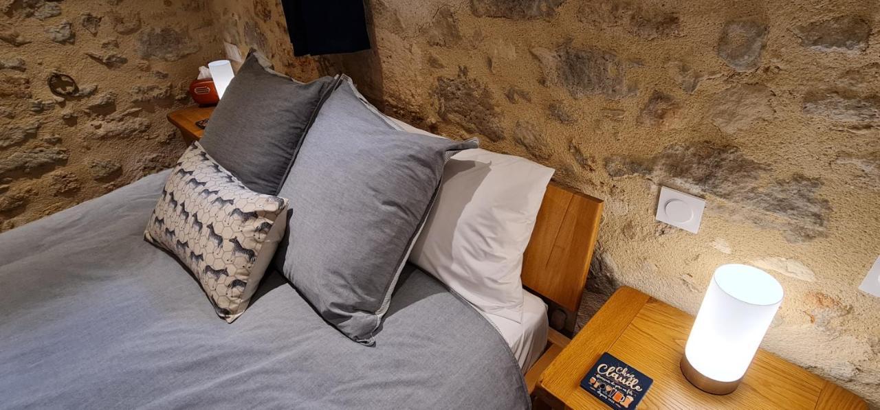 Dom Peyreton Prestige Cottages Set In A Charming Wine Property Villegouge Bagian luar foto